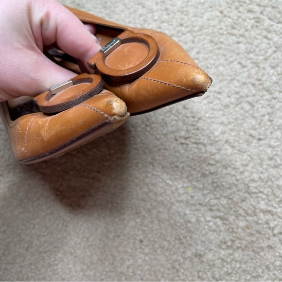 Salvatore Ferragamo Womens Leather Heels - Picture 4 of 7